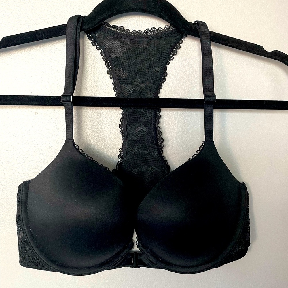 Victoria's Secret Black Lace Body By Victoria Push Up Racerback Bra